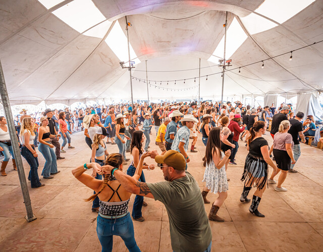 19 h | Chapiteau de danse | Winslow Dancers (jeu)